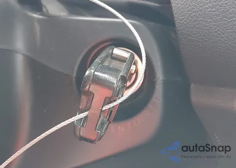 2015 Jeep Renegade Latitude z USA, uszkodzony, nr VIN ZACCJABT2FPB23521